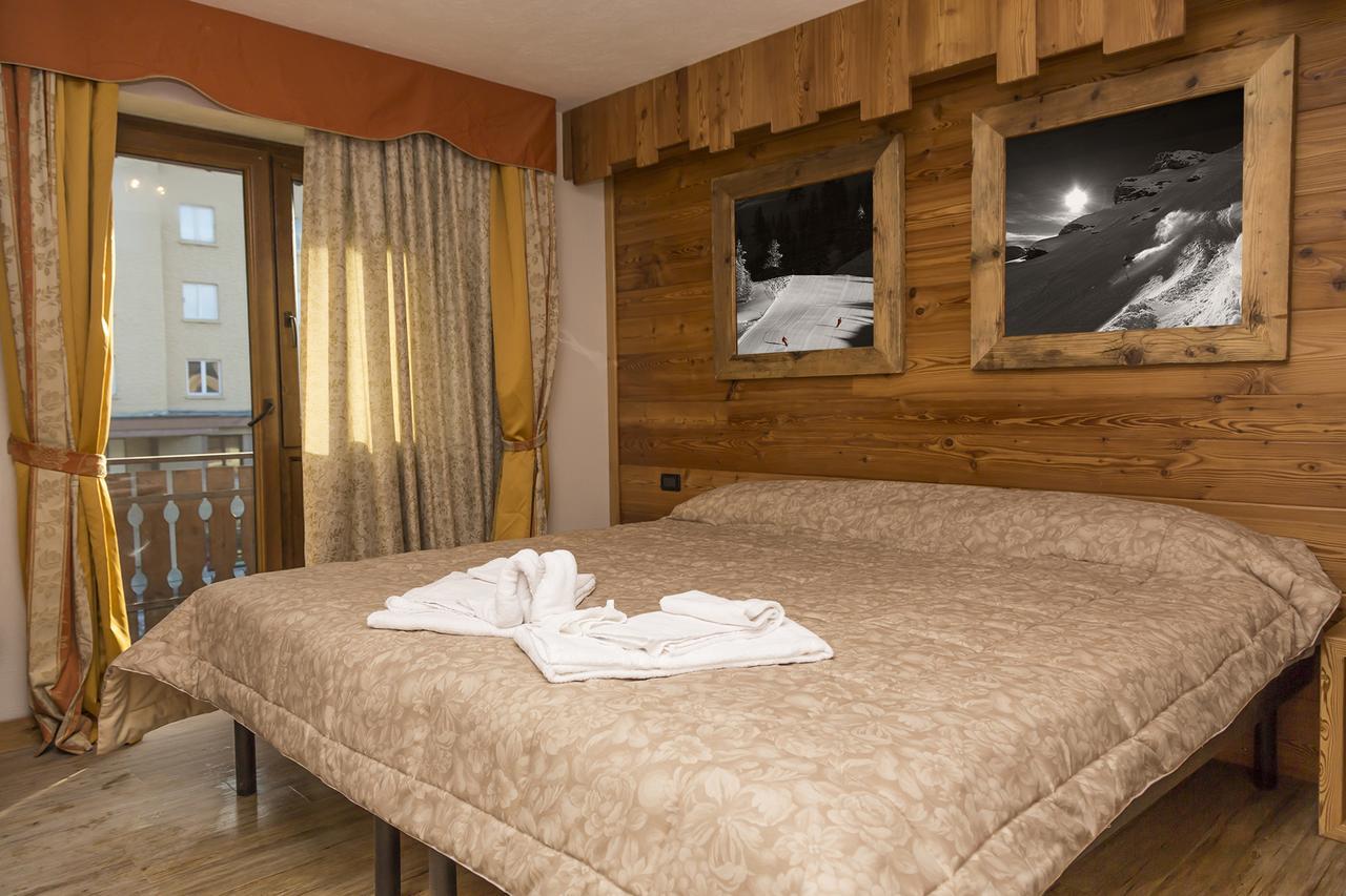 Hotel Clotes เซาเซดุลซ์ ภายนอก รูปภาพ