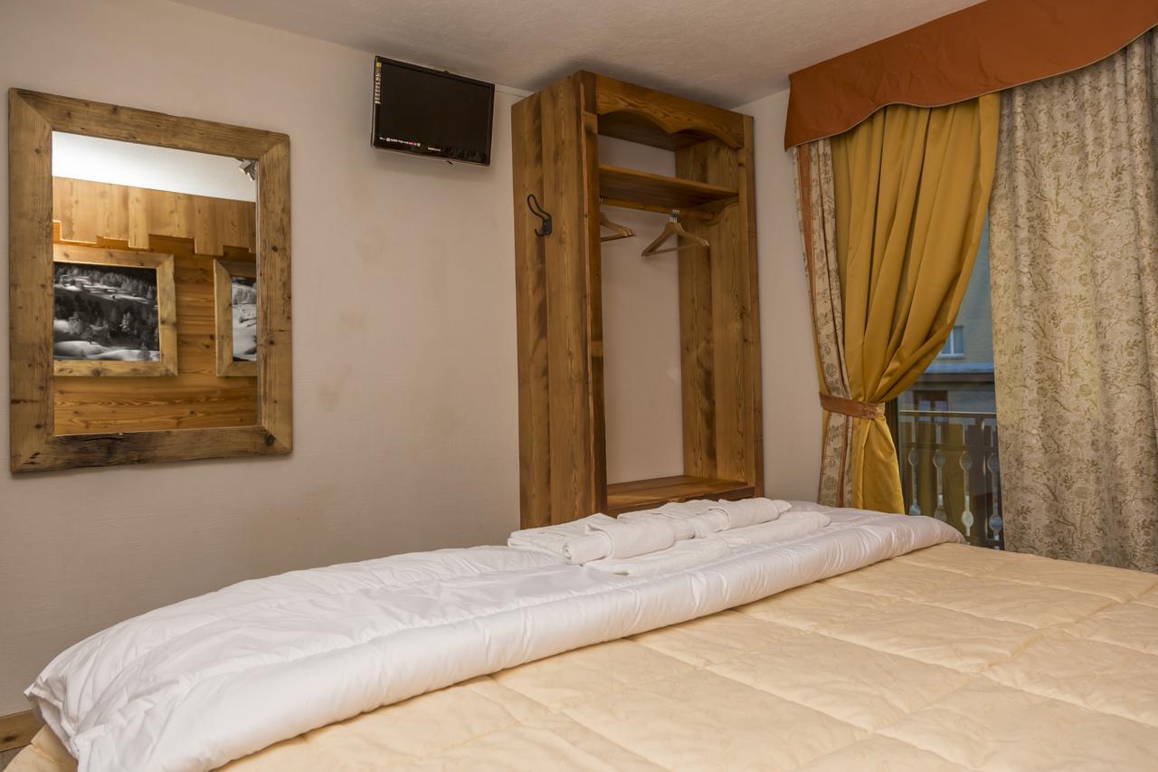 Hotel Clotes เซาเซดุลซ์ ภายนอก รูปภาพ